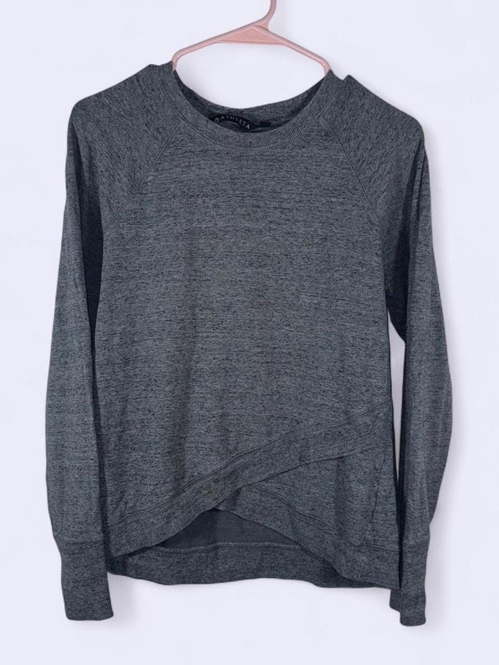 Athleta Heather Charcoal Crew Neck Long Sleeve Tee